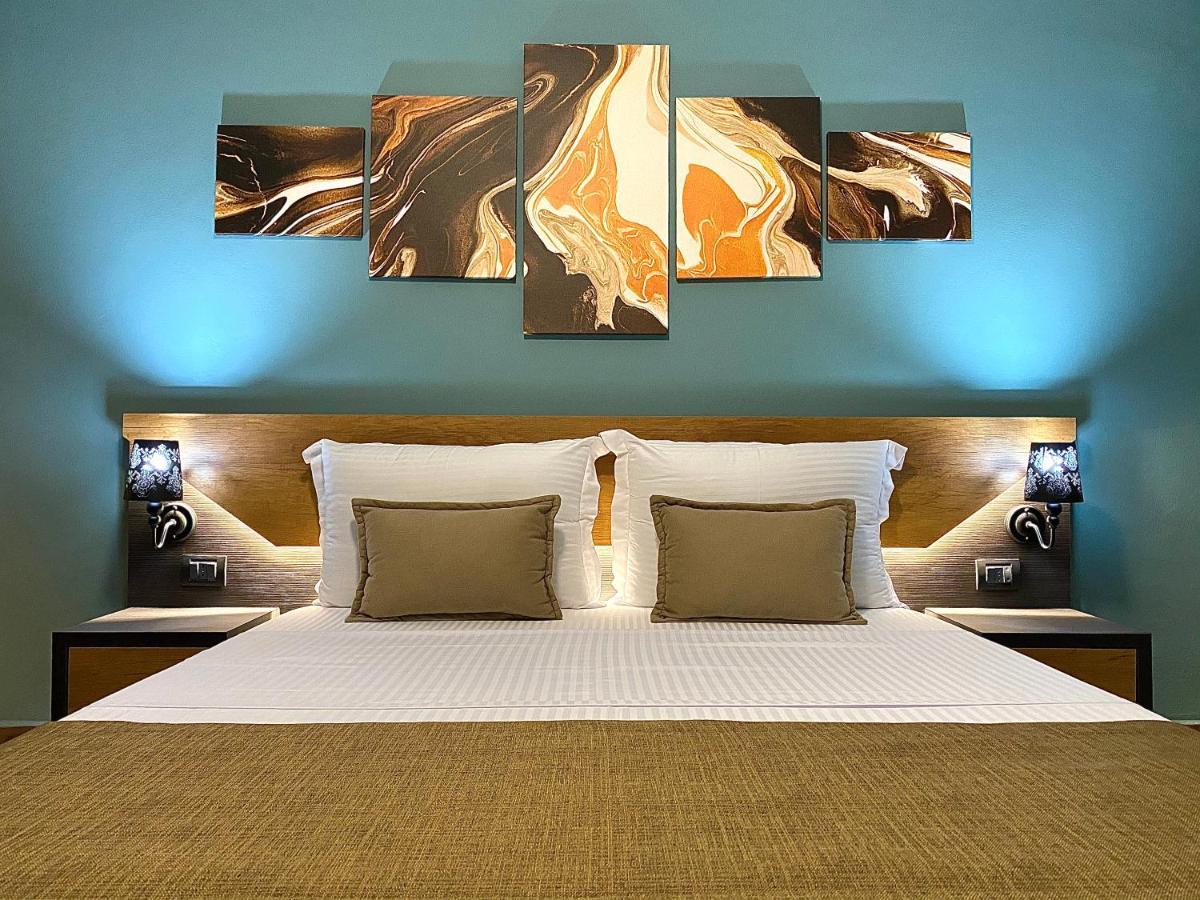 Eka Luxury Apartments Vlorë Esterno foto