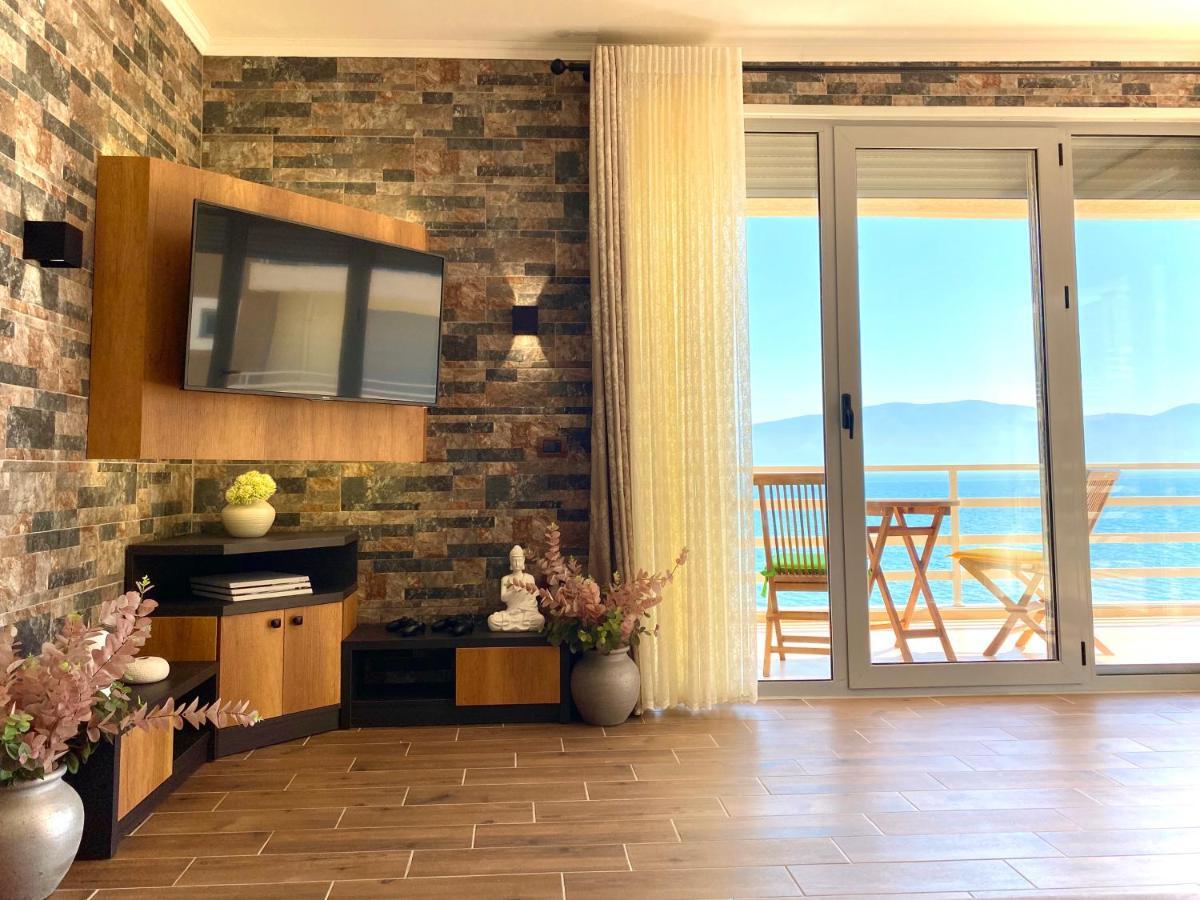 Eka Luxury Apartments Vlorë Esterno foto