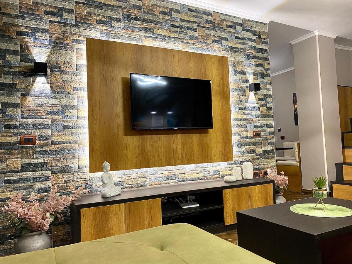 Eka Luxury Apartments Vlorë Esterno foto
