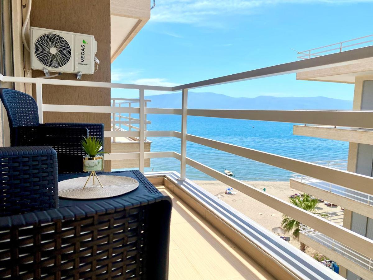 Eka Luxury Apartments Vlorë Esterno foto