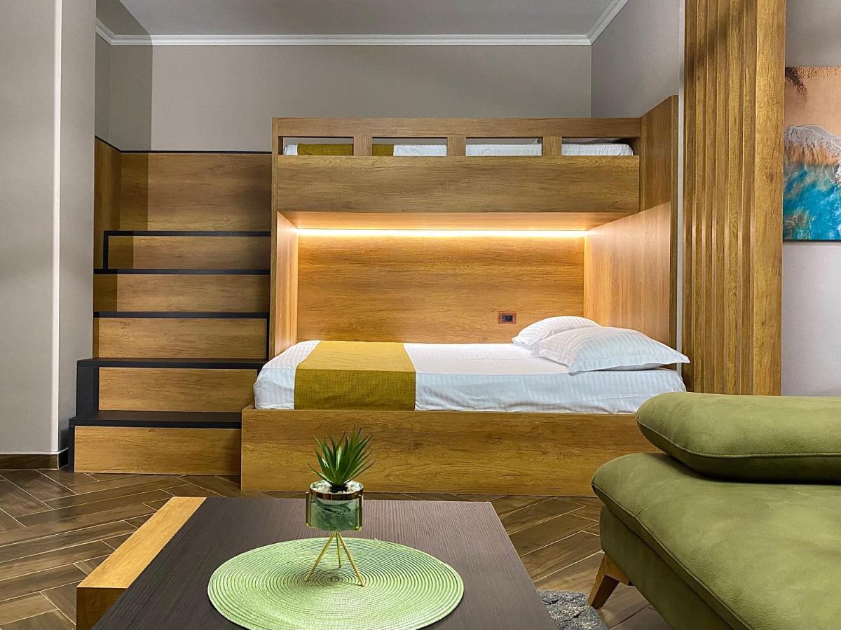 Eka Luxury Apartments Vlorë Esterno foto