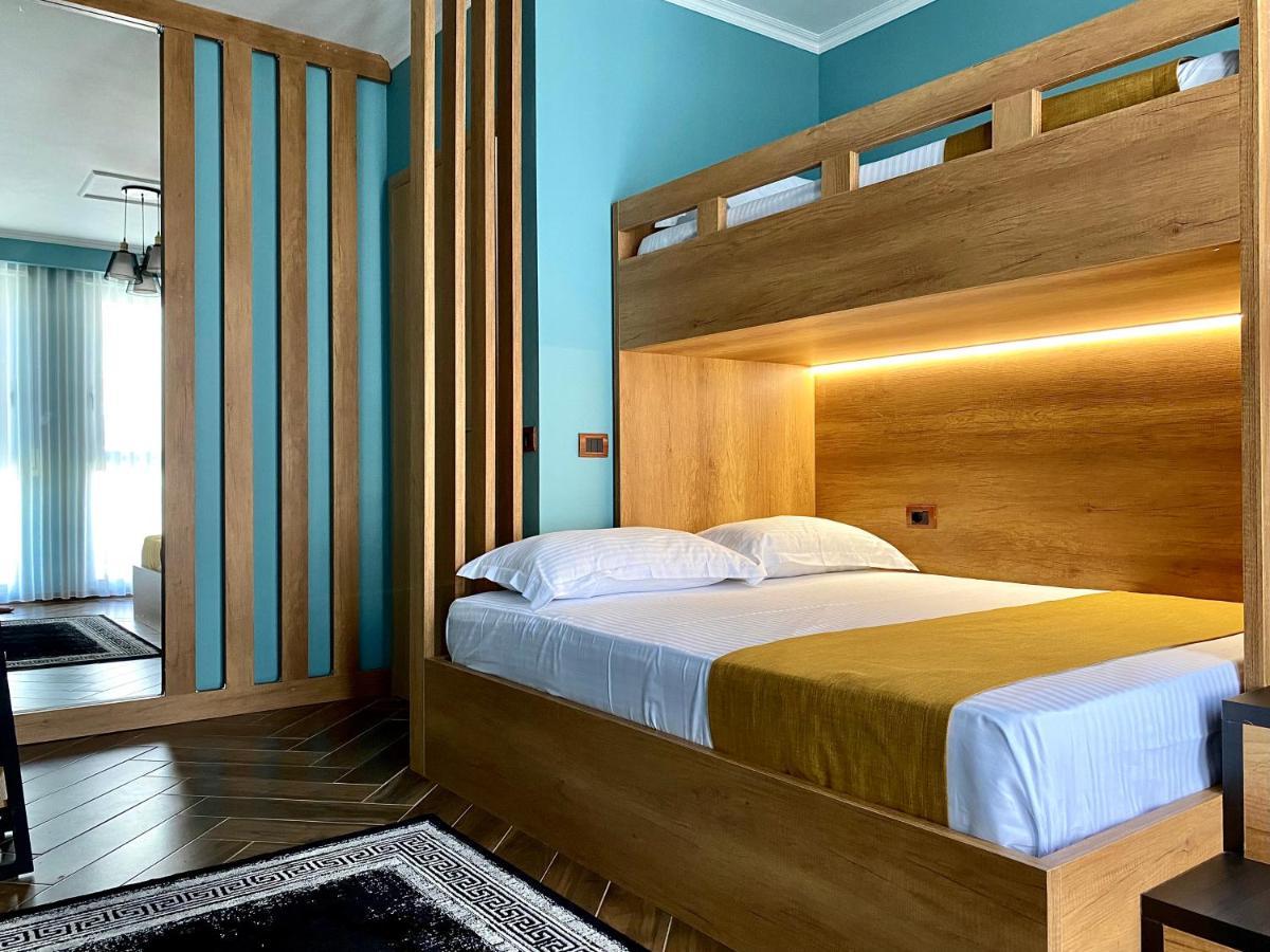Eka Luxury Apartments Vlorë Esterno foto