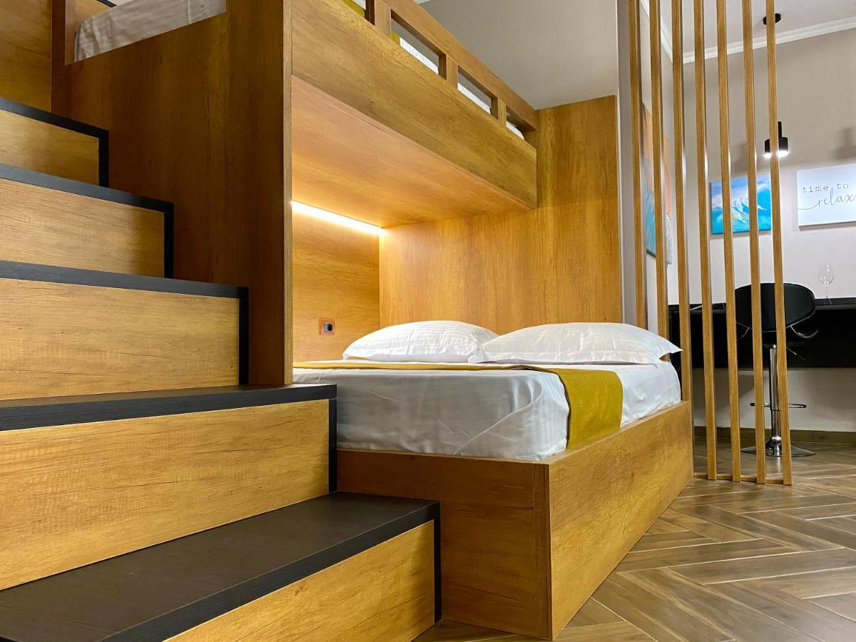 Eka Luxury Apartments Vlorë Esterno foto