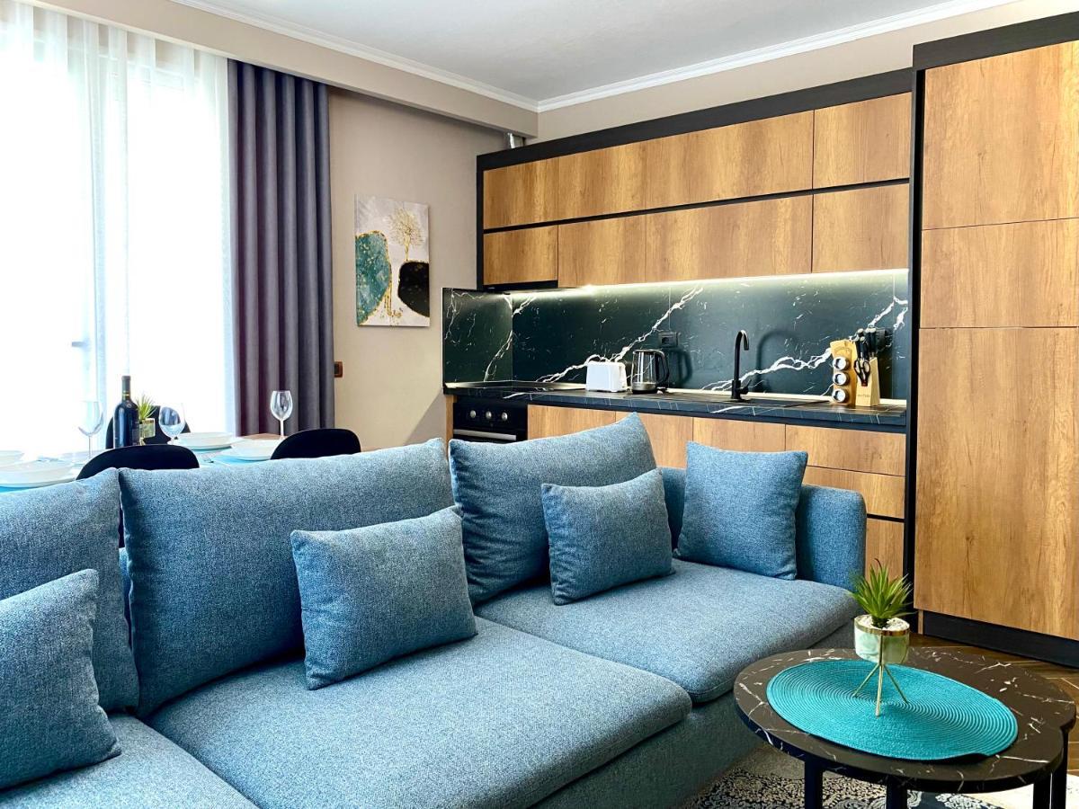 Eka Luxury Apartments Vlorë Esterno foto