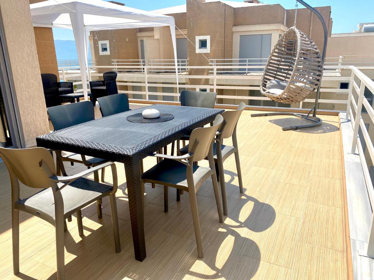 Eka Luxury Apartments Vlorë Esterno foto